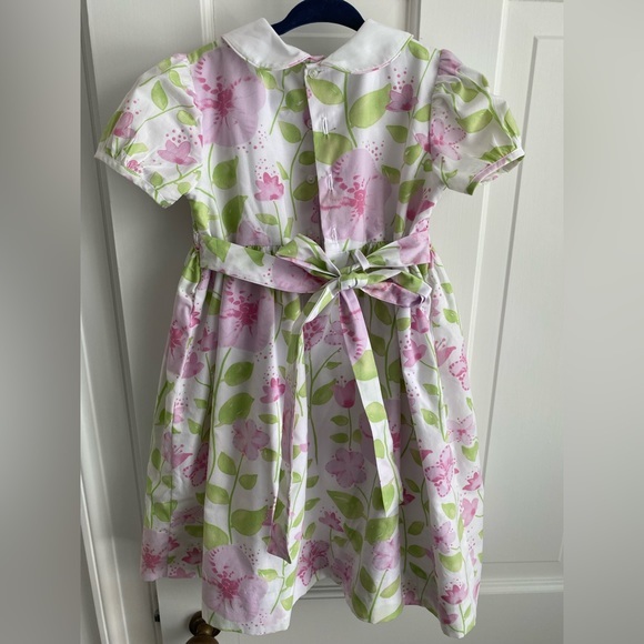 Beautiful Smocked Floral Easter Dress by Carriage Boutique size 4T - Picture 2 of 4